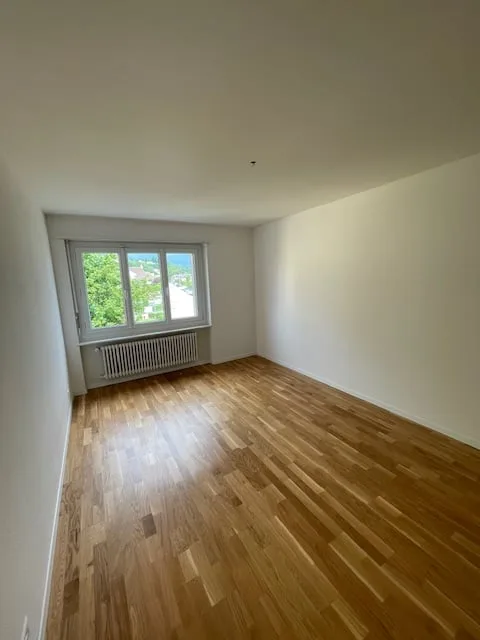 Beautiful 3-room apartment, renovated, quiet, with balcony in Cortaillod