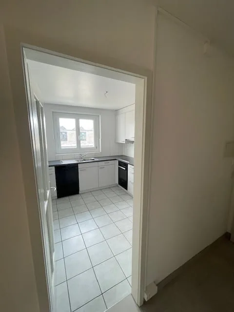 Beautiful 3-room apartment, renovated, quiet, with balcony in Cortaillod