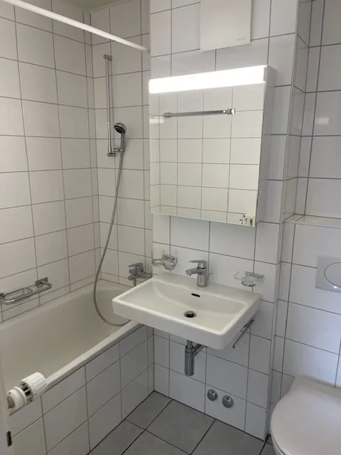 Beautiful 3-room apartment, renovated, quiet, with balcony in Cortaillod
