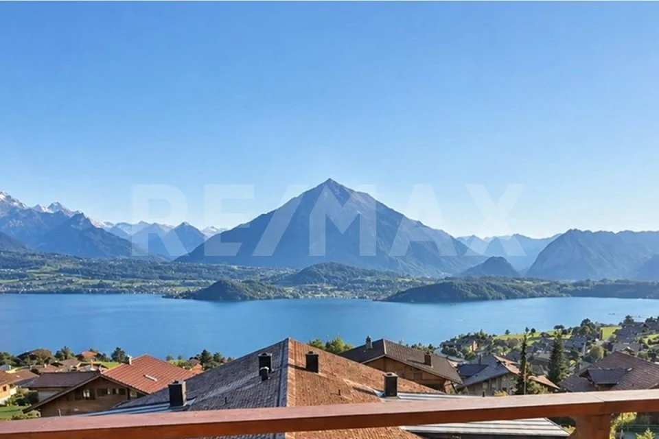 Ferienwohnung in Sigriswil mit Berg- und Seeblick – Foto 5 von 13