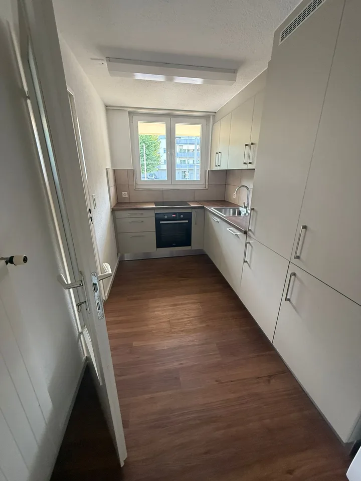 Charmante 4.5-Zimmer-Maisonette-Wohnung an der Langgasse in St. Gallen – Foto 3 von 23