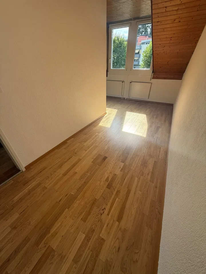 Charmante 4.5-Zimmer-Maisonette-Wohnung an der Langgasse in St. Gallen – Foto 18 von 23