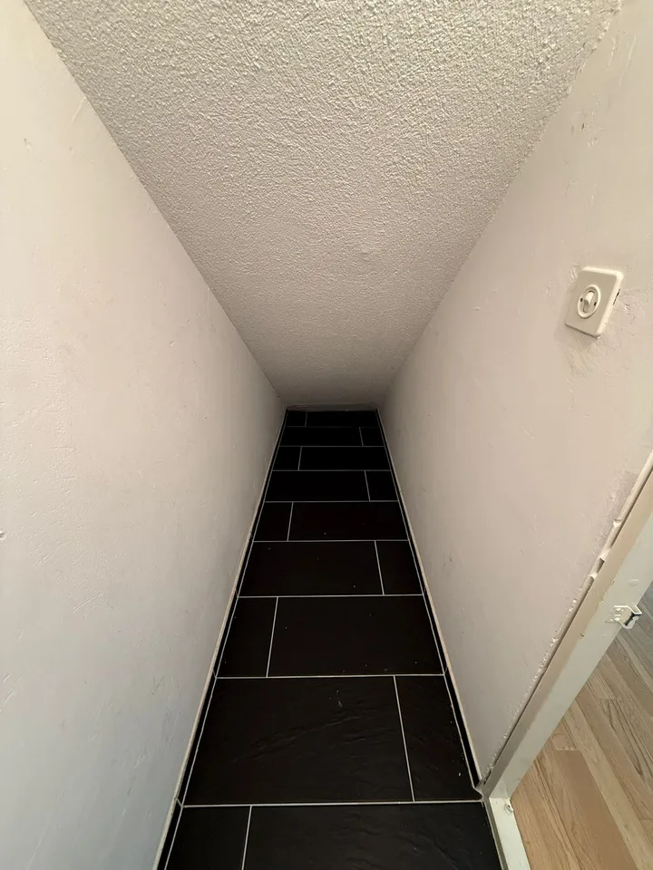 Charmante 4.5-Zimmer-Maisonette-Wohnung an der Langgasse in St. Gallen – Foto 9 von 23