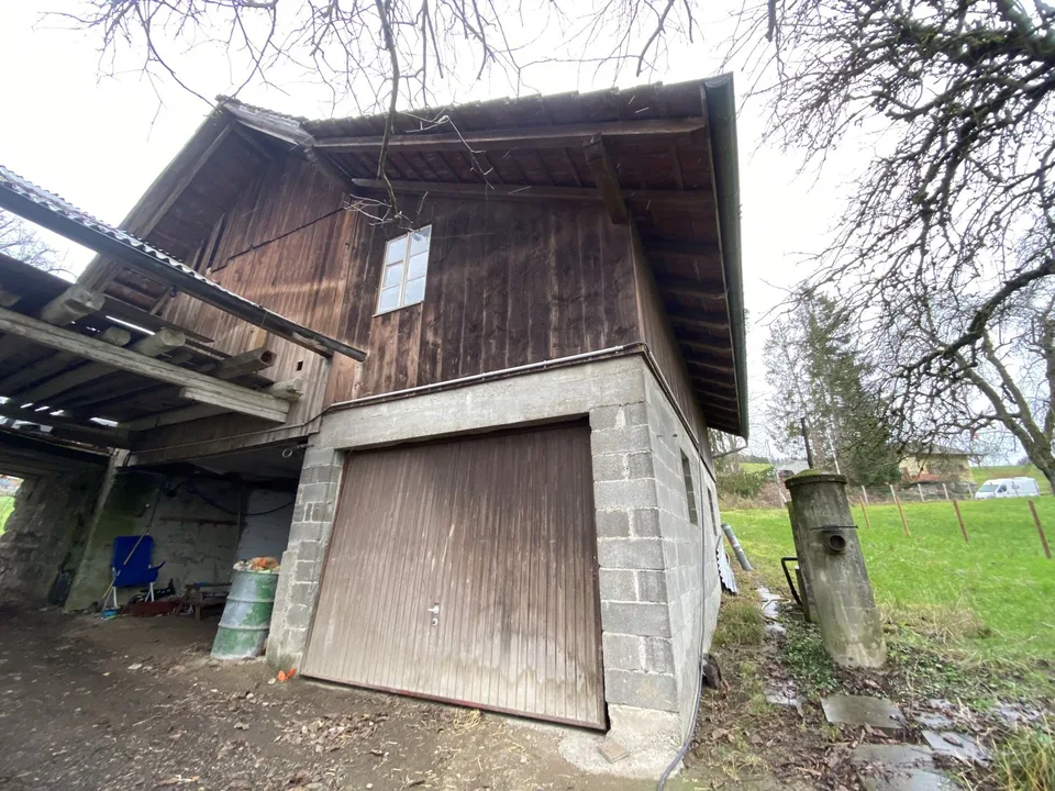 Terreno edificabile idilliaco in una posizione esclusiva con un progetto di costruzione approvato – foto 5 di 8