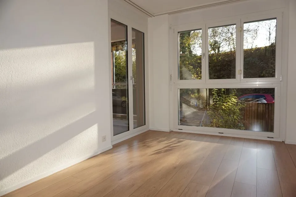 3 1/2-Zimmerwohnung, Parterre – Foto 8 von 11