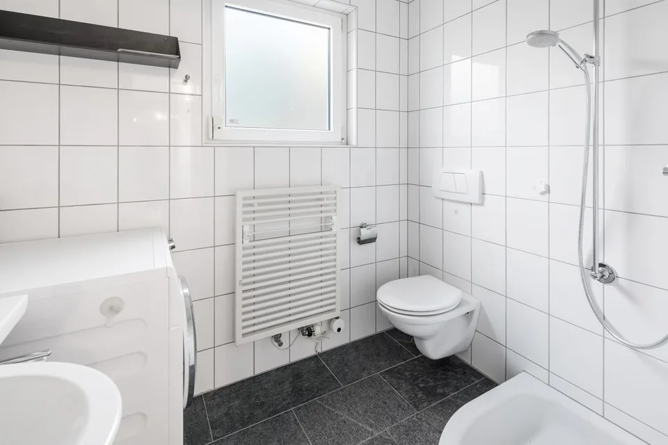 Casa familiare affascinante in un quartiere tranquillo in vendita – foto 9 di 13