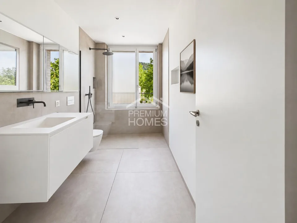 Licht, Design & Komfort - moderne Wohnung mit Loggia – Foto 5 von 10
