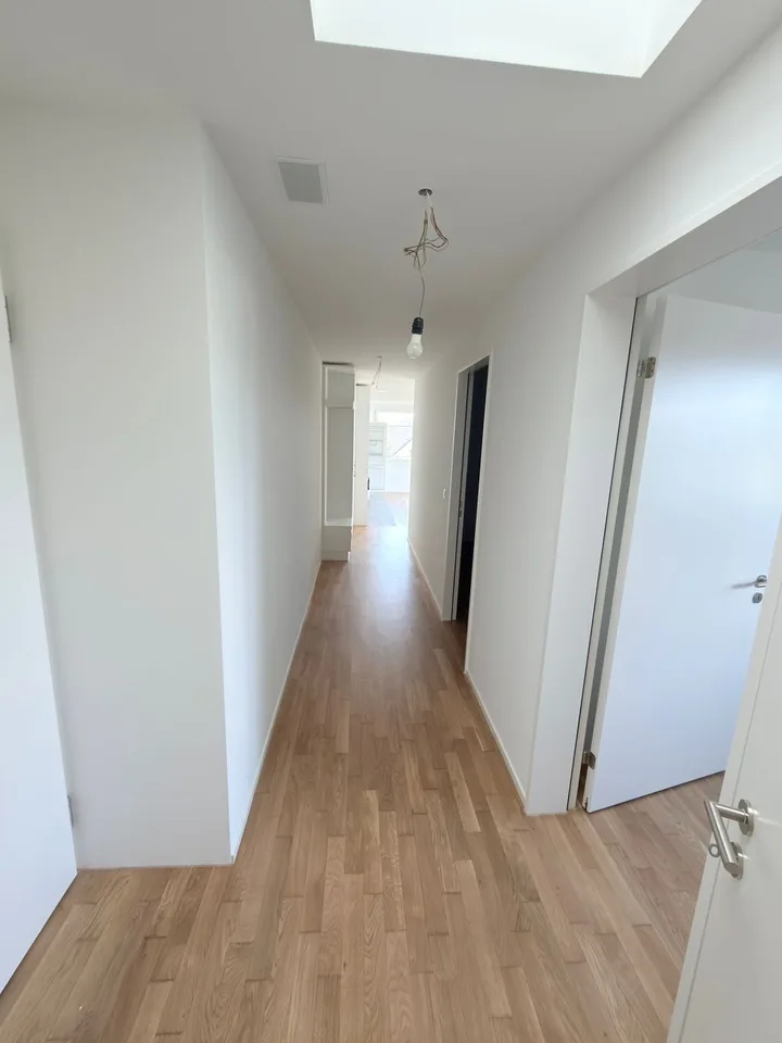 Modern Senior Apartment - 3.5-room apartment with large terrace