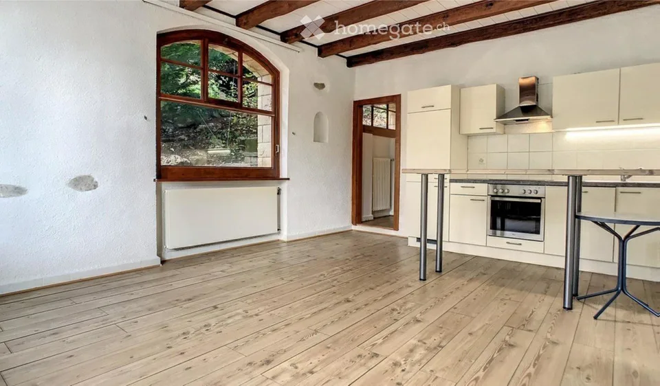 2.5 pieces of Charm on the Ground Floor