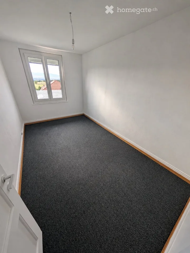Bettens 4.5 pièces de 90m² avec terrasse/balcon de 19 m²