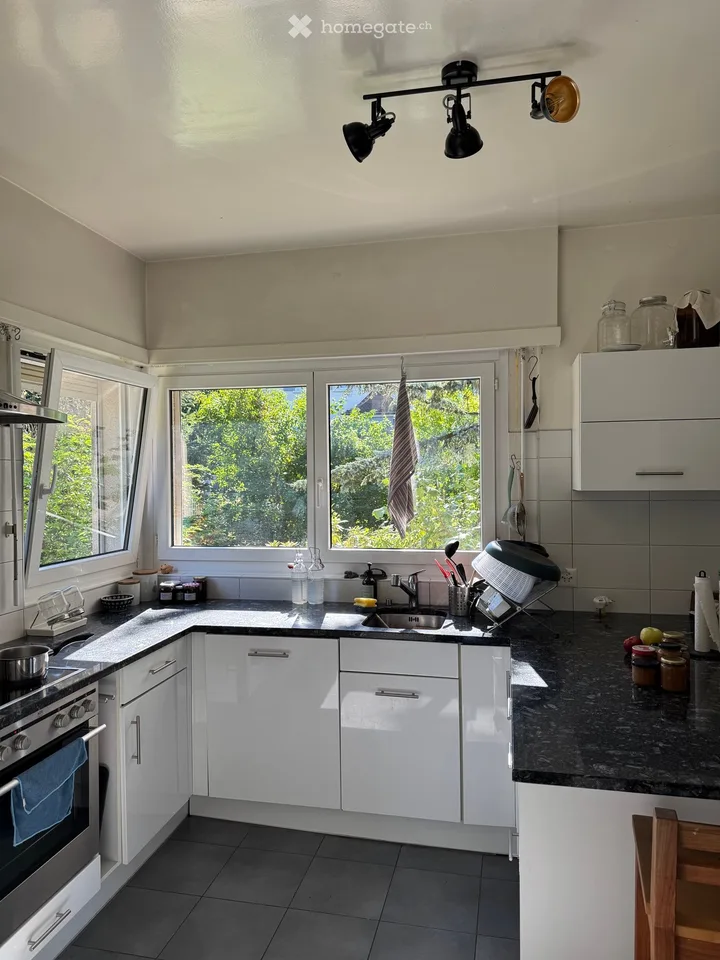 Room in shared accommodation in La Tour-de-Peilz