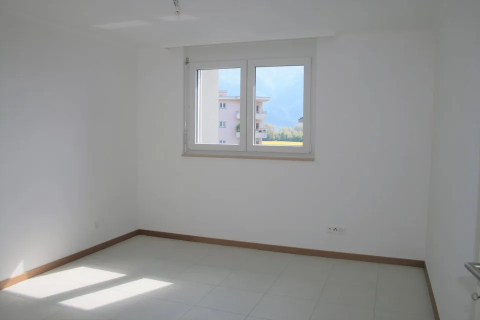 Funktionaler 3.5-Zimmer-Apartment mit Balkon – Foto 8 von 14