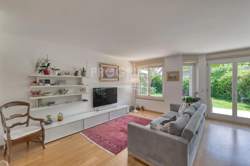 Exclusivité - Maison 3 chambres avec garage - Grande pièce en sous-sol - Jardin