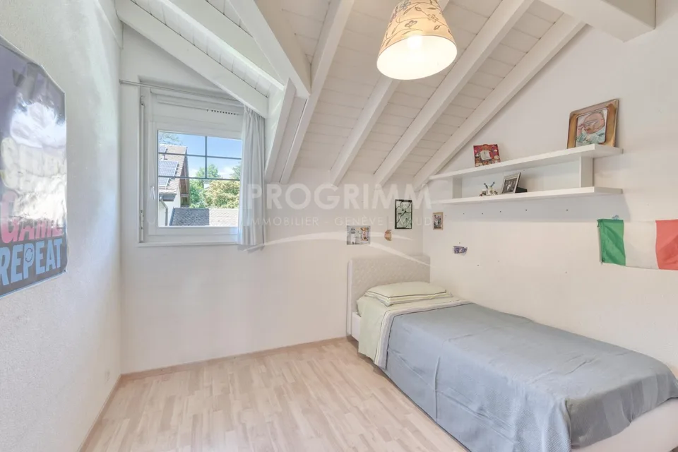 Exclusivité - Maison 3 chambres avec garage - Grande pièce en sous-sol - Jardin