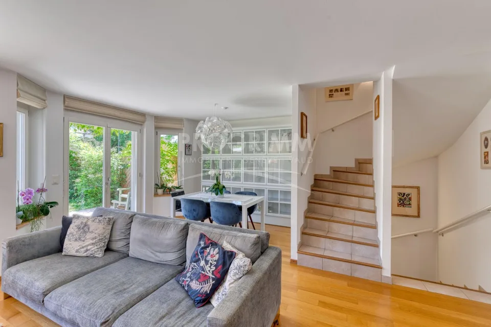 Exclusivité - Maison 3 chambres avec garage - Grande pièce en sous-sol - Jardin