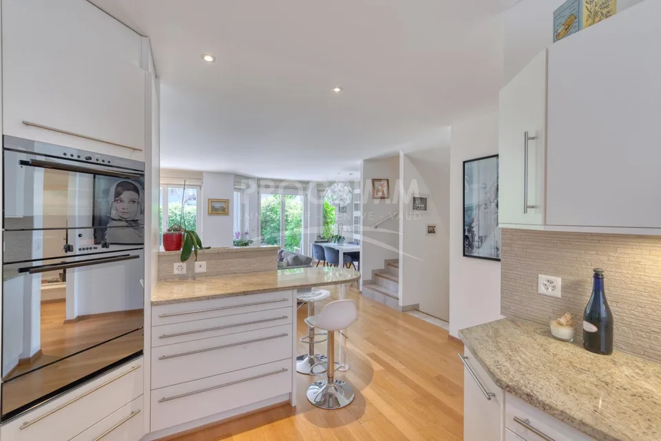 Exclusivité - Maison 3 chambres avec garage - Grande pièce en sous-sol - Jardin