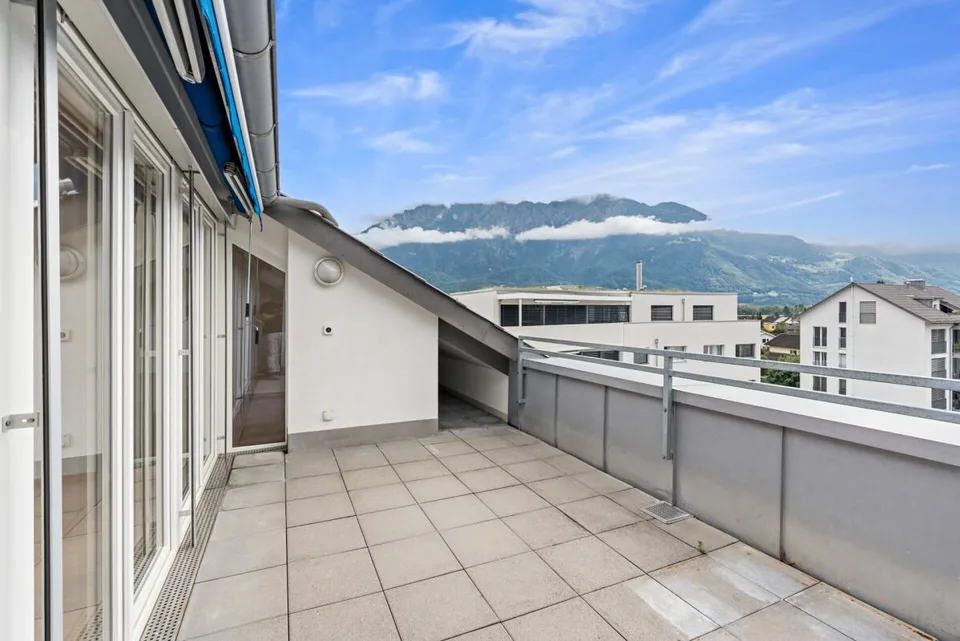 (RÉSERVÉ) appartement mansarde lumineux 3,5 pièces avec terrasse & vue panoramique – photo 12 sur 15