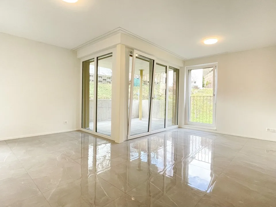 Moderne 2-Zimmer-Wohnung im 1. OG in Waldenburg