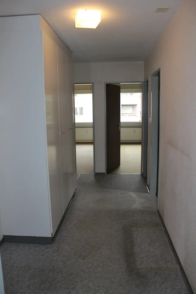 Appartamento accogliente di 3 locali al piano terra a Wil SG – disponibile immediatamente – foto 2 di 13