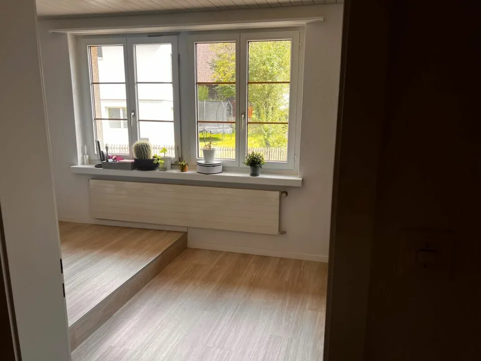 Grosszügige 3.5-Zimmer-Wohnung mit Garage & Top-Verkehrsanbindung in Othmarsingen