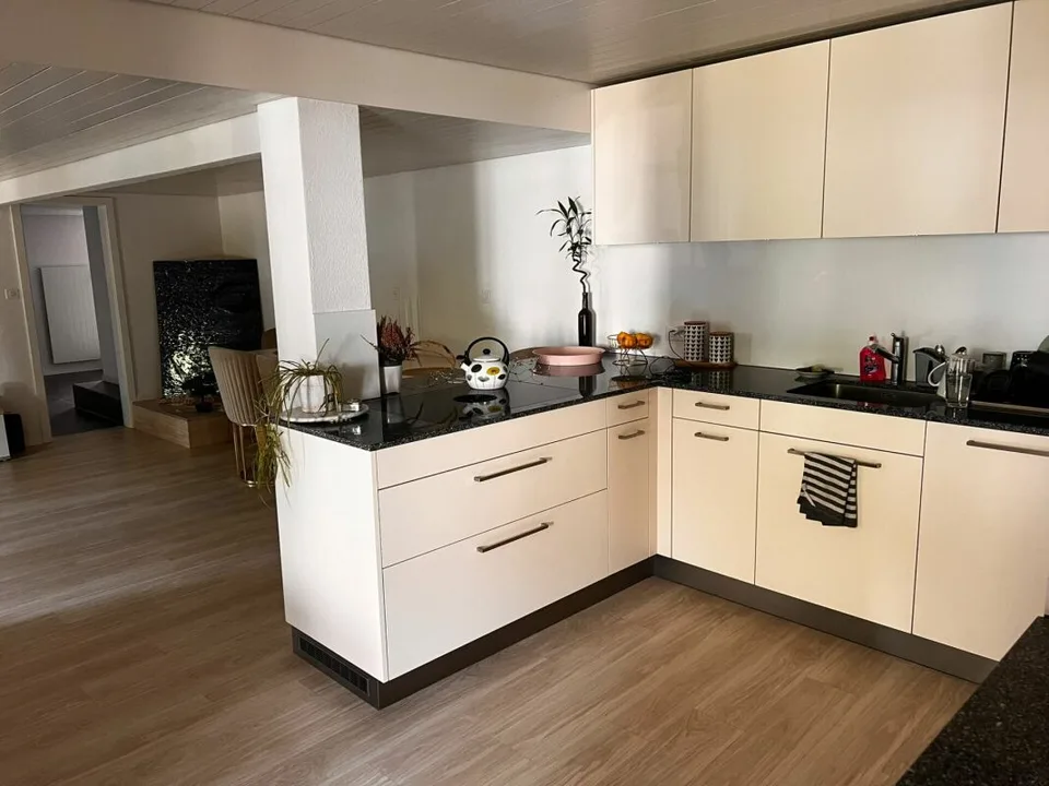 Grosszügige 3.5-Zimmer-Wohnung mit Garage & Top-Verkehrsanbindung in Othmarsingen
