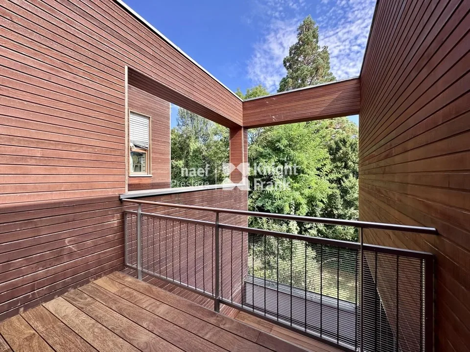 Bello duplex in una residenza sicura a Cologny