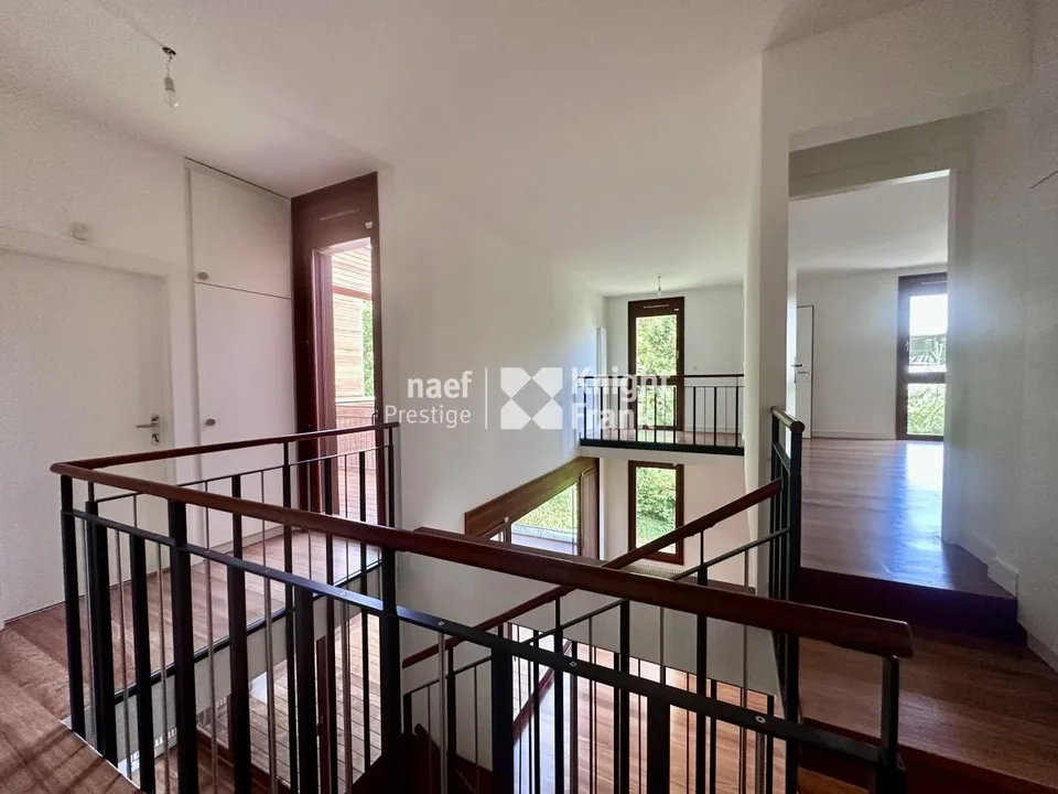 Bello duplex in una residenza sicura a Cologny