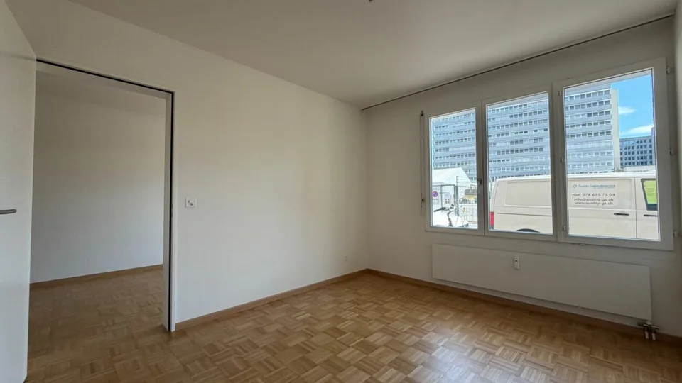 Neu renovierte 3.5-Zimmer-Wohnung mit grossem privatem Sitzplatz - Wohnen in attraktiver Basler Lage – Foto 11 von 11