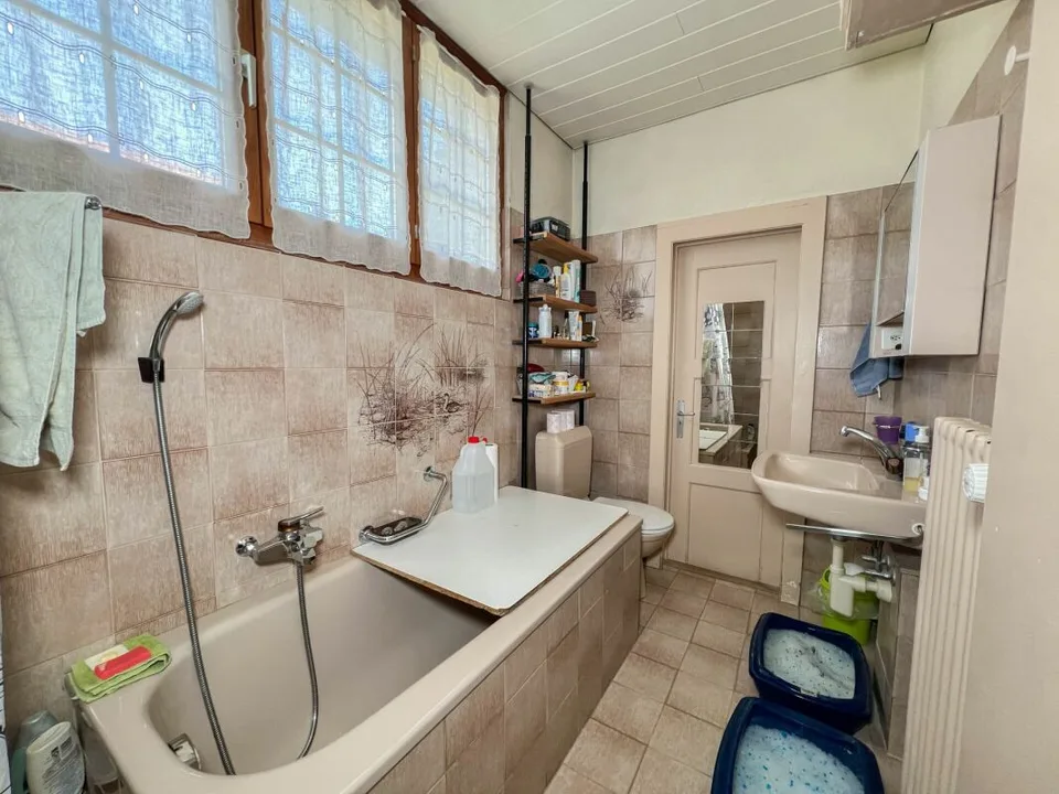 4 Zimmer Einfamilienhaus in Le Locle – Foto 11 von 14
