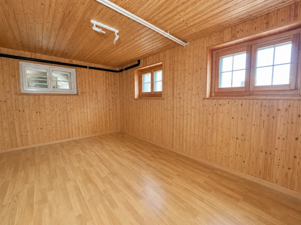4 Zimmer Einfamilienhaus in Le Locle – Foto 13 von 14