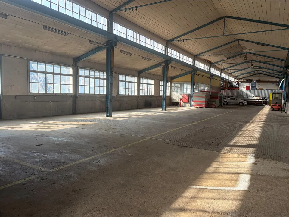 ATM local 1523 - Commercial / retail space for rent – 280 m² – photo 3 of 9