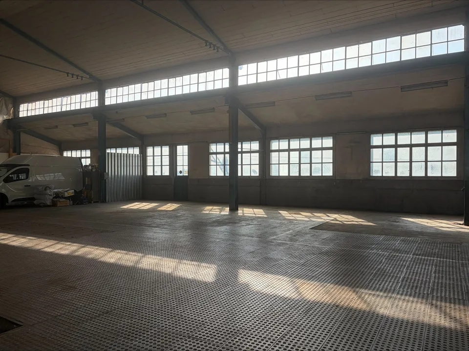 ATM local 1523 - Commercial / retail space for rent – 280 m² – photo 4 of 9
