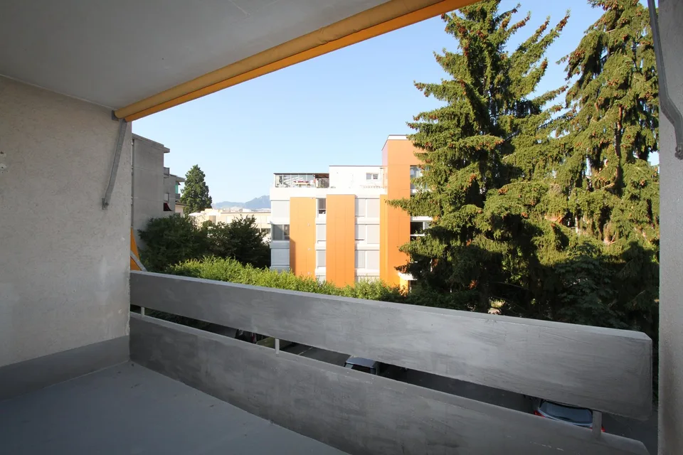 Appartamento 2 locali luminoso con ampio balcone