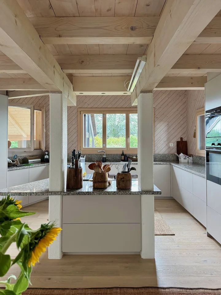 MAISON 6 PIÈCES À VILLARS-SUR-GLÂNE (FR), MEUBLÉ, DURÉE DÉTERMINÉE