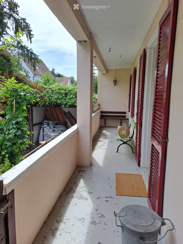 2 Einzelzimmer in einer WG an ruhiger Lage in einem charmanten Altbau in Birsfelden zu vermieten