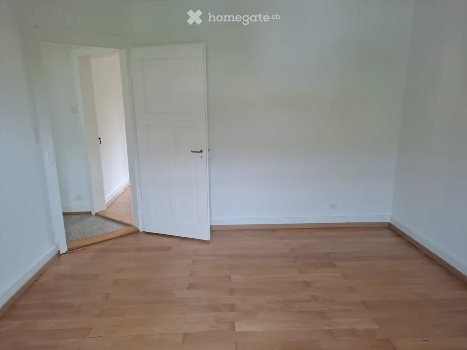 2 Einzelzimmer in einer WG an ruhiger Lage in einem charmanten Altbau in Birsfelden zu vermieten