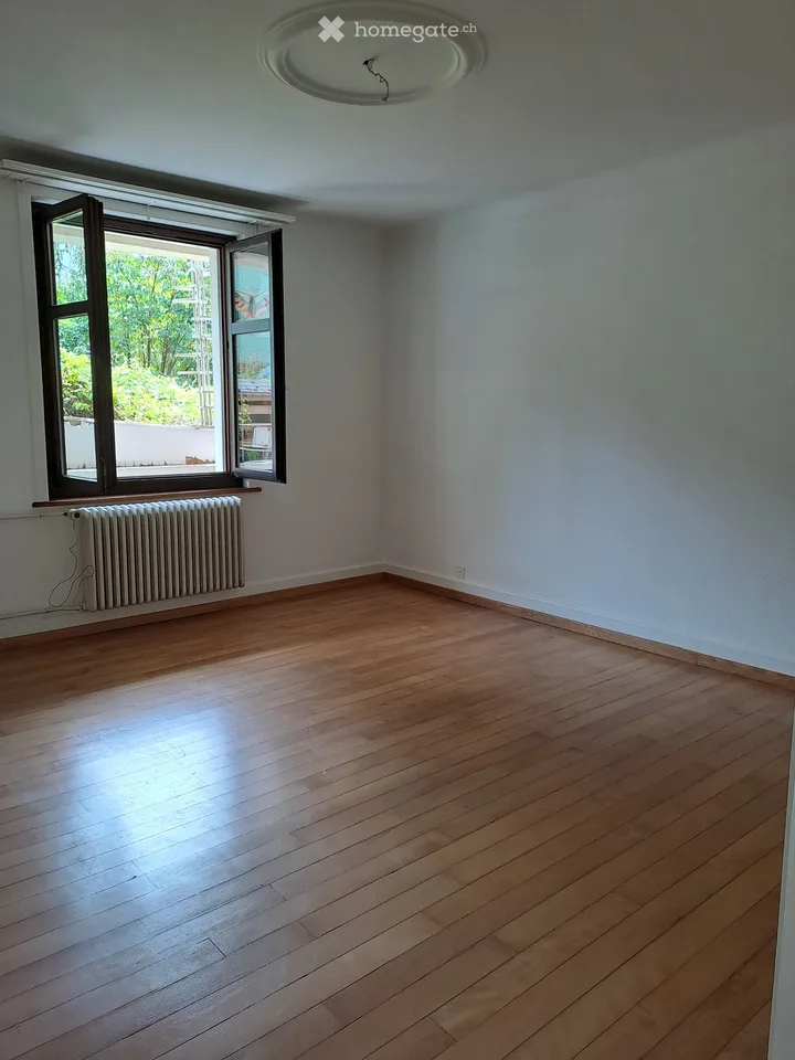 2 Einzelzimmer in einer WG an ruhiger Lage in einem charmanten Altbau in Birsfelden zu vermieten