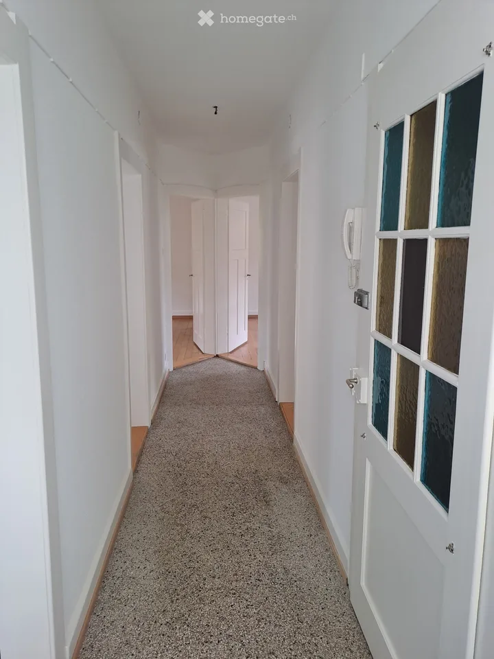 2 Einzelzimmer in einer WG an ruhiger Lage in einem charmanten Altbau in Birsfelden zu vermieten