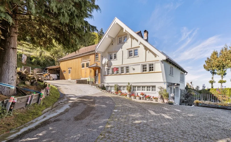 6.5 Zimmer Bauernhaus in Speicher – Foto 2 von 13
