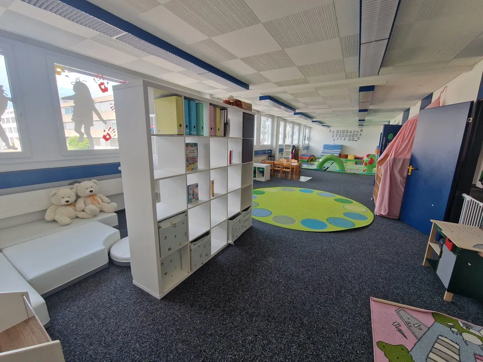 Espace idéal pour une crèche dans un emplacement central à Volketswil – photo 3 sur 9