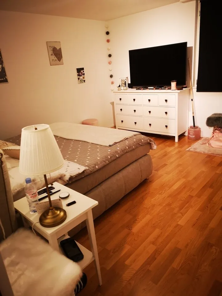 Modern 2.5-room apartment in Hättenbergpark for rent! – photo 3 of 7