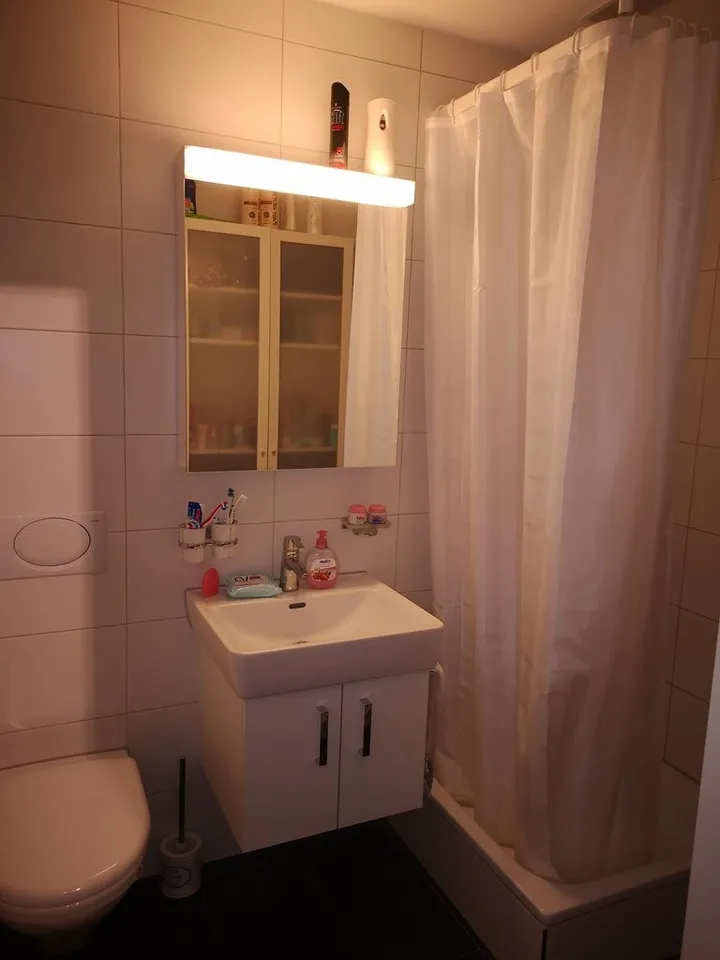 Modern 2.5-room apartment in Hättenbergpark for rent! – photo 5 of 7