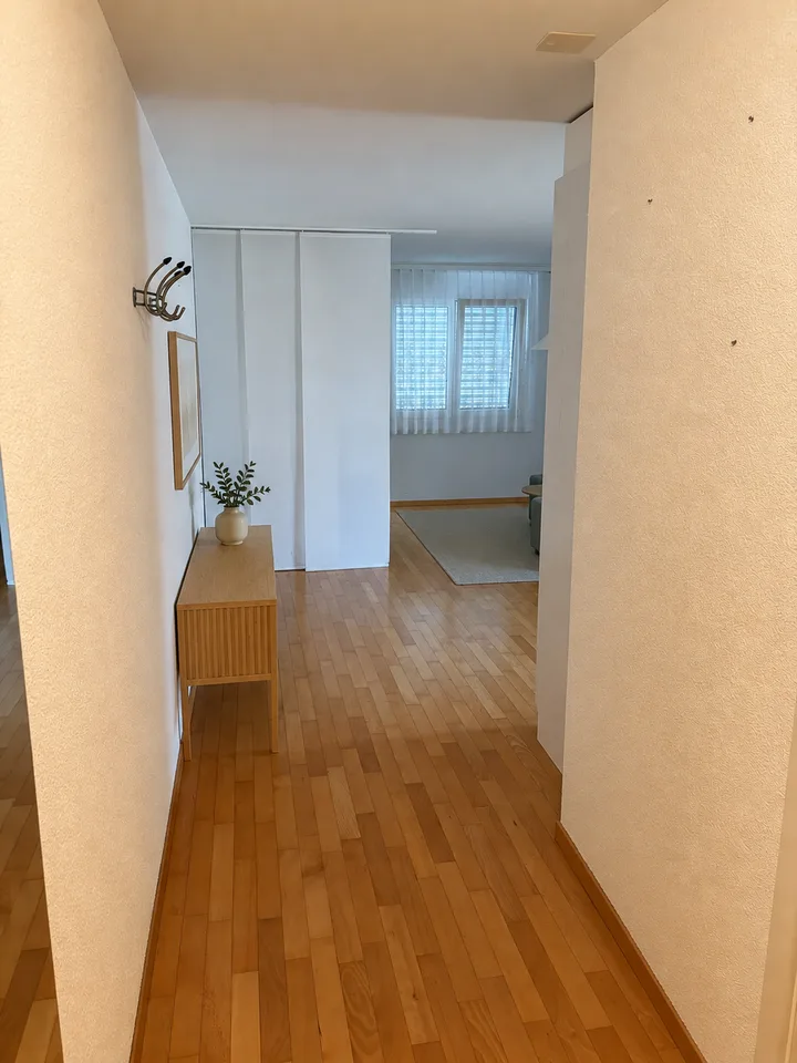Appartement spacieux 1.5 pièces avec balcon à Menziken