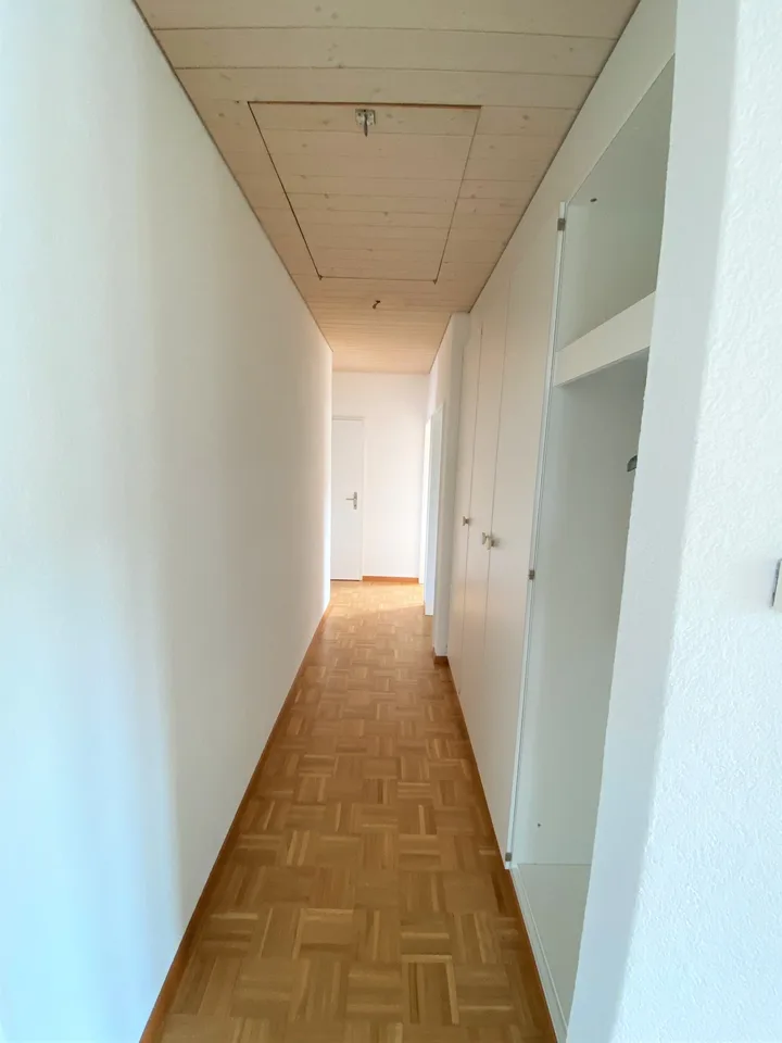 Grande appartamento mansardato luminoso con molto charme