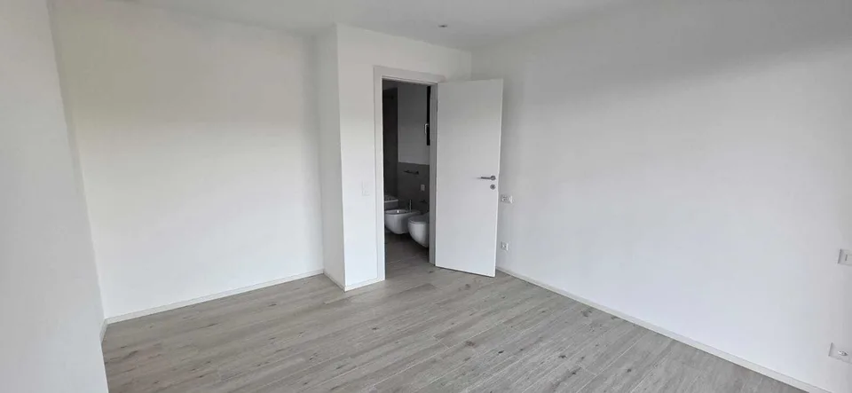 Residenza Aurora - Elegante di 3.5 locali con splendida vista lago - Bioggio – foto 11 di 14
