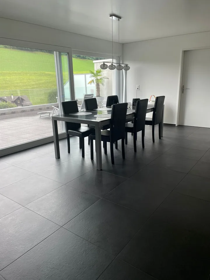 5.5-Zimmer-Wohnung - modern, grosszügig und hell