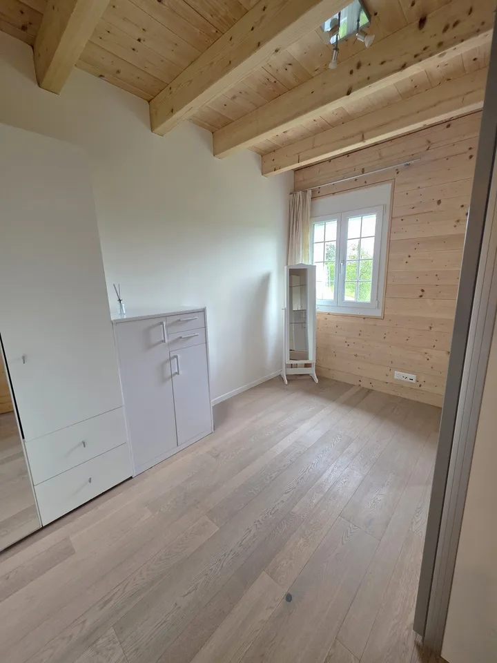 Natural living under the roof – stylish 4.5-room apartment with flair