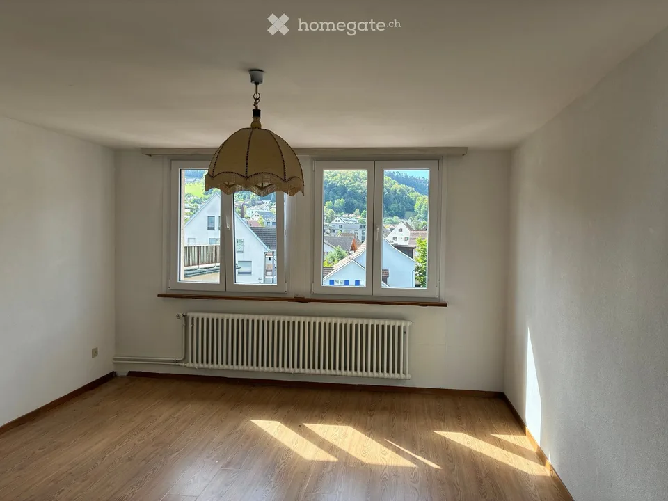 Charmant appartement 4 pièces dans un immeuble ancien à Oberdorf BL – disponible immédiatement