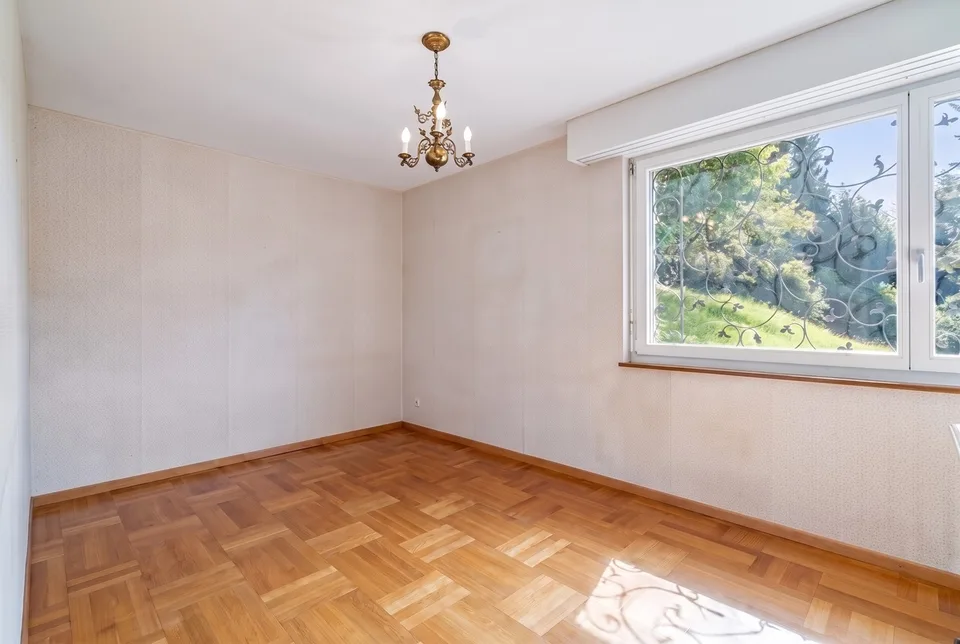 Un foyer avec vue, terrasse spacieuse & vue sur le lac d'Ägeri – photo 8 sur 11