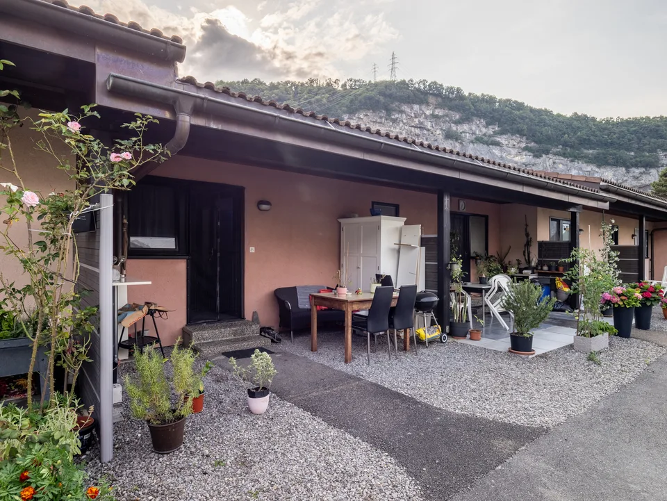 Appartement PPE - 3,5 Pièces avec grandes surfaces extérieures – Foto 2 von 13